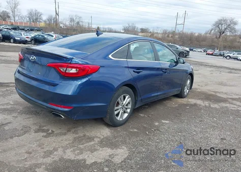 2015 Hyundai Sonata Se z USA, uszkodzony, nr VIN 5NPE24AF6FH231832